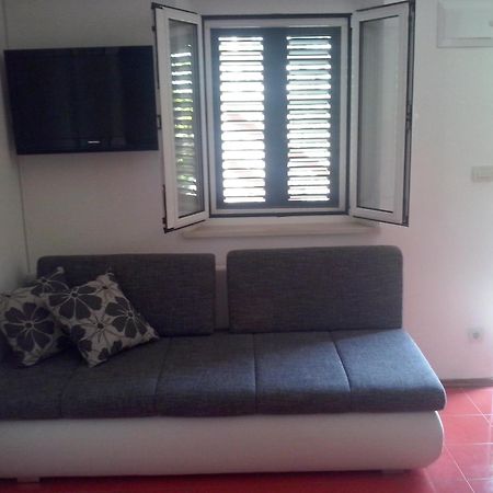 Apartments By The Sea Sumartin, Brac - 11658 Δωμάτιο φωτογραφία